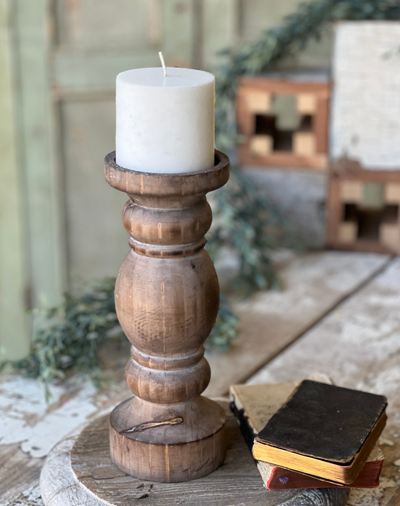Everly Candle Holder