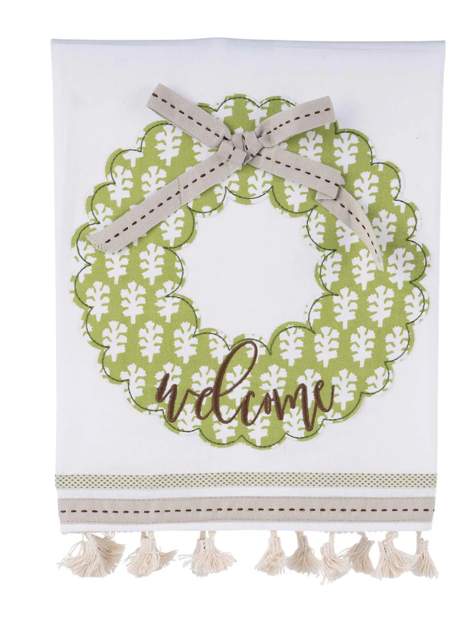 Green Welcome Wreath Tea Towel