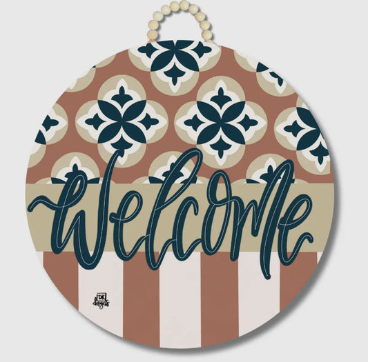 DK Chica Mocha Door Hanger
